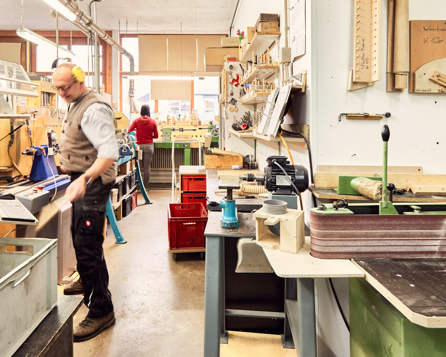 E+M Holzprodukte | Drechslerei Werkstatt Reportage CNC Schreinermeister