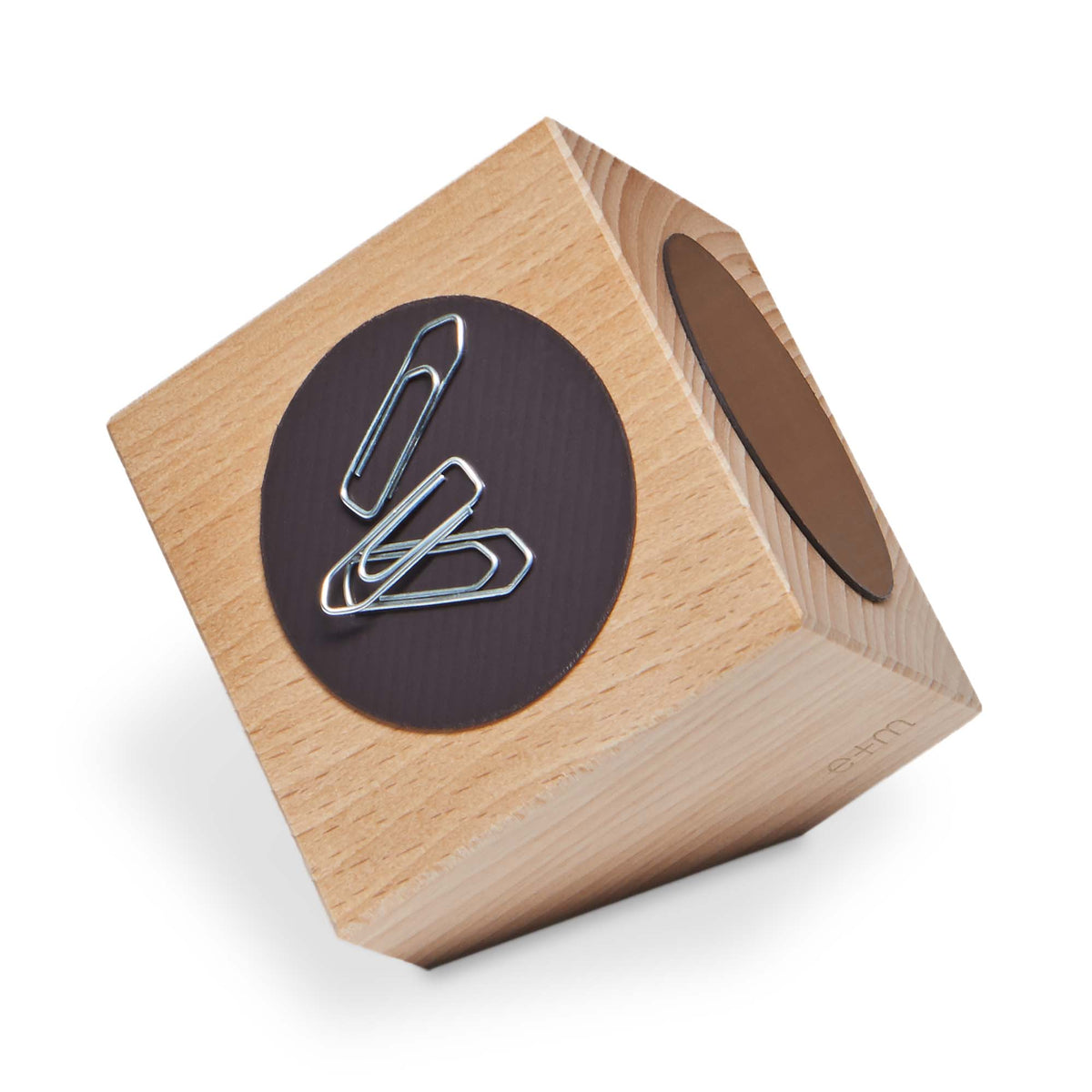 CUBE PIN